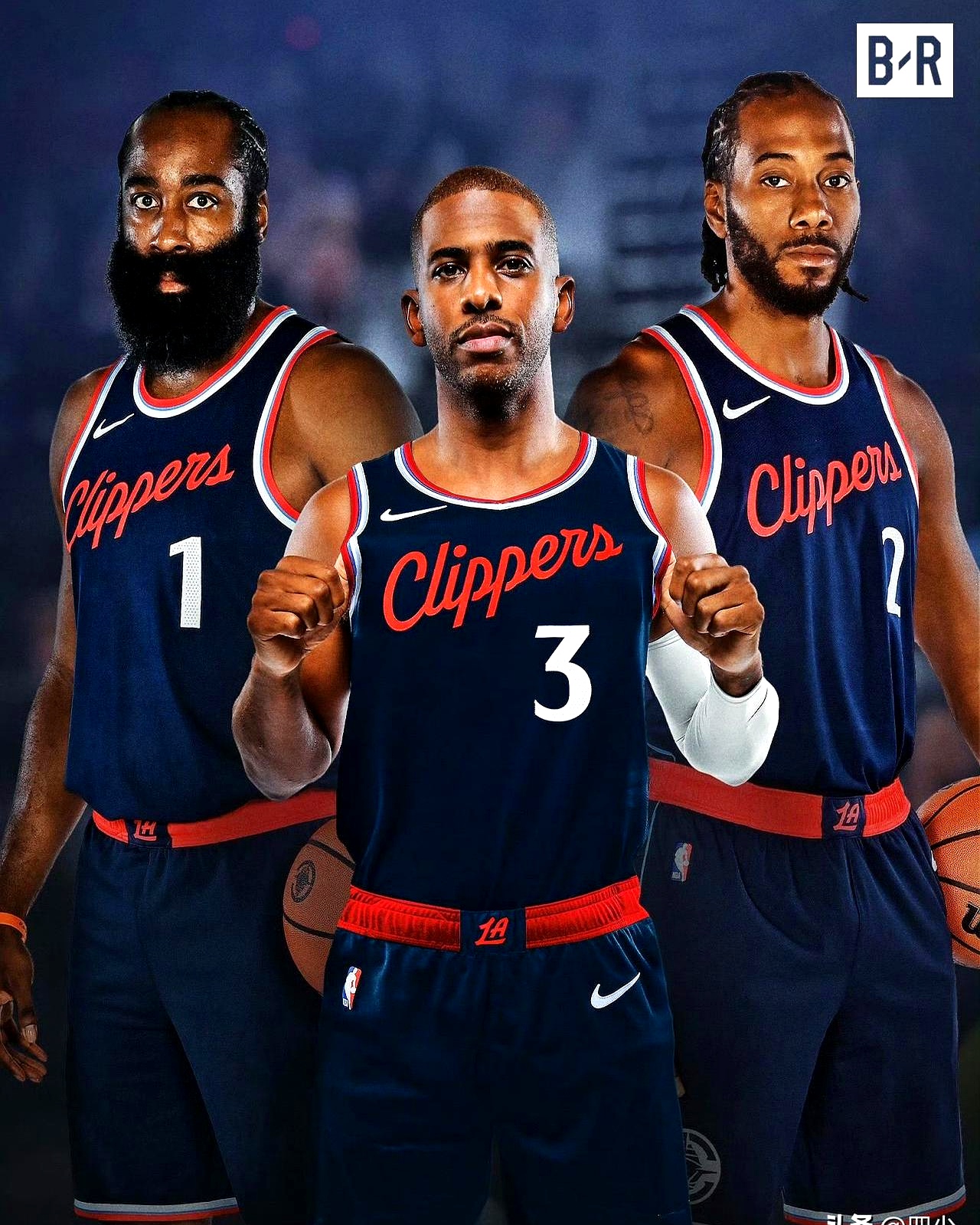 开云体育网站-赛地聚焦——NBA常规赛今夜热度飙升，奥兰多魔术战术微调，话题不断，数据趋势出现新变化