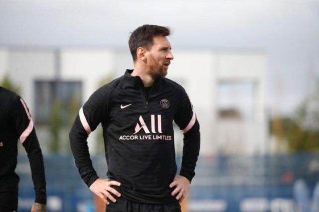 开云体育官方入口-11名特级飞行员南海事故